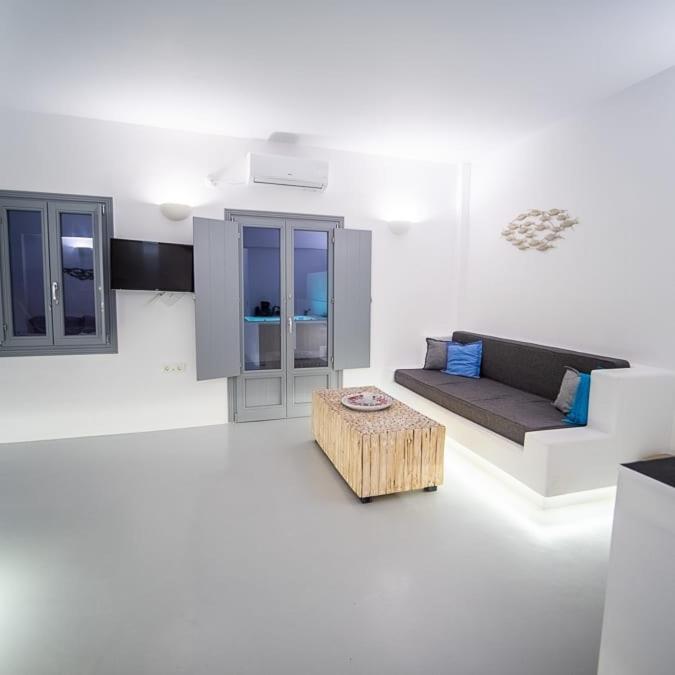 Majestic Sky Luxury Suites Megalohóri Kültér fotó